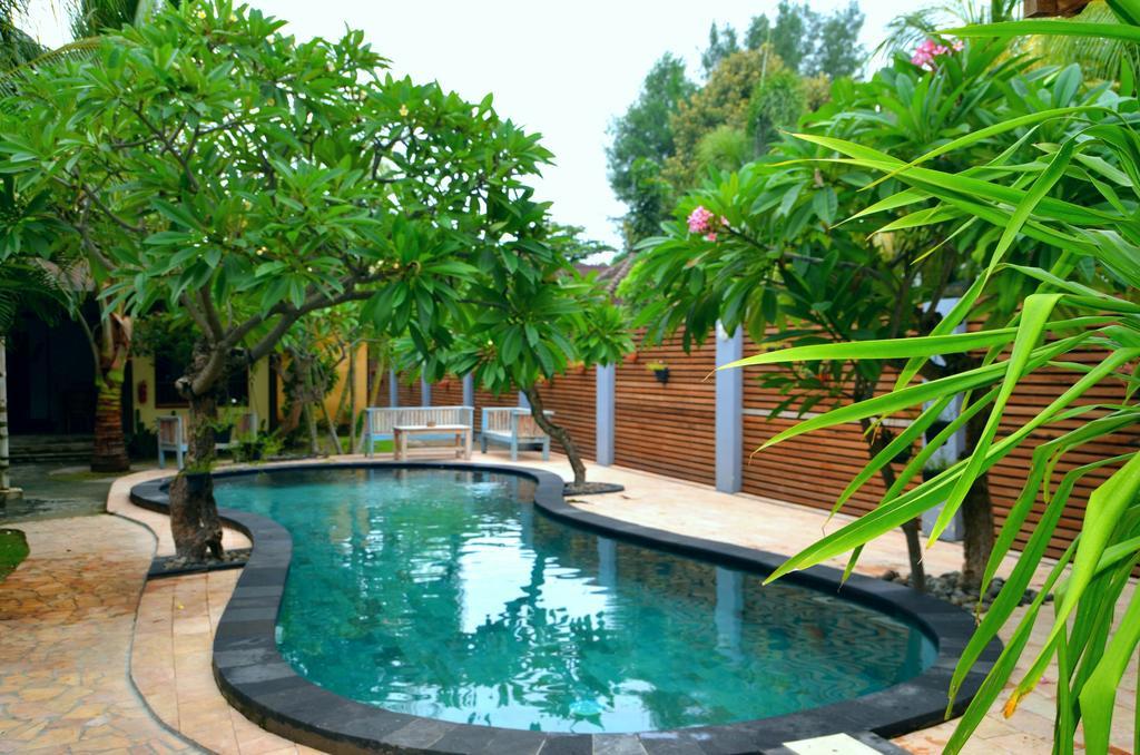 Hotel Coconut Dream Gili Trawangan Exterior foto